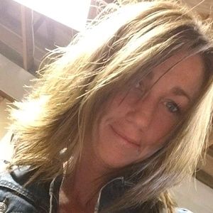 Meet your Posher, Teri